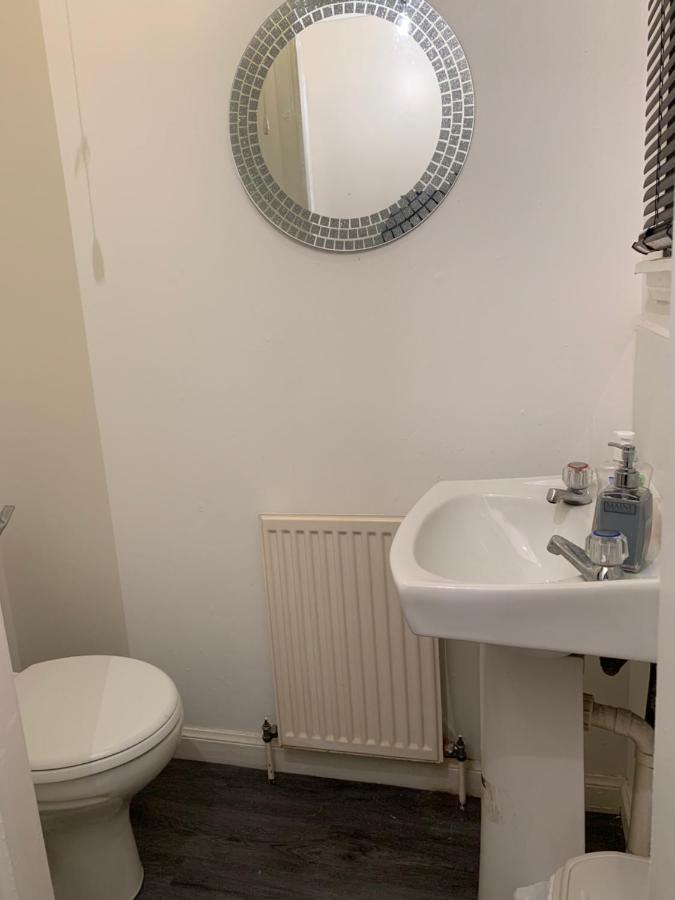 Dada Apartment Glasgow Buitenkant foto